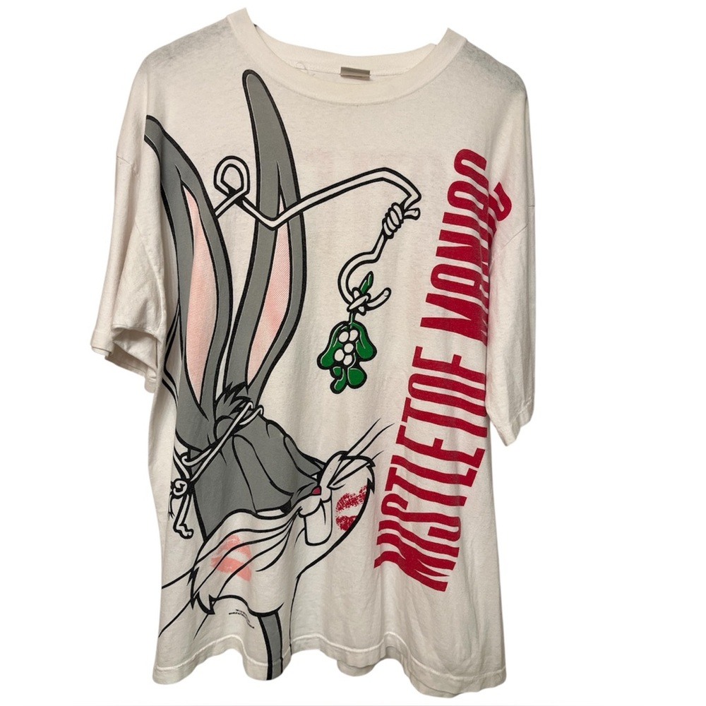 Vintage mistletoe maniac, Bugs Bunny graphic T-shirt, size XL